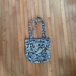 Vera Bradley Windsor Navy Tote zip top